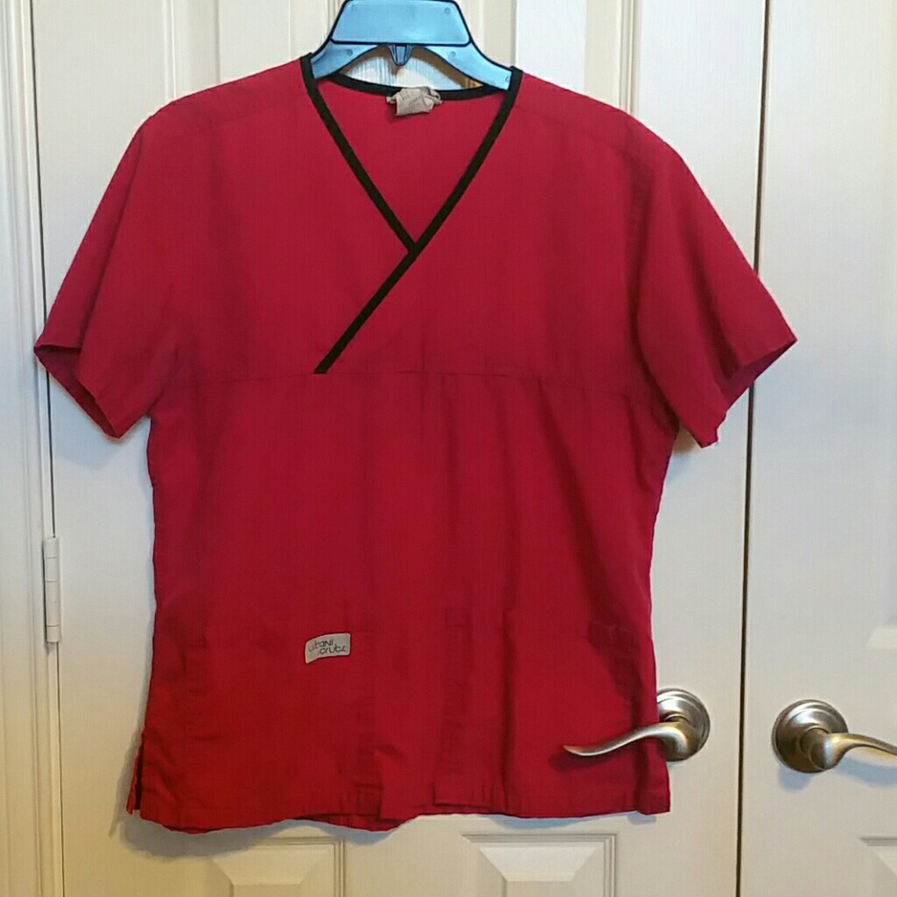 Scrub top